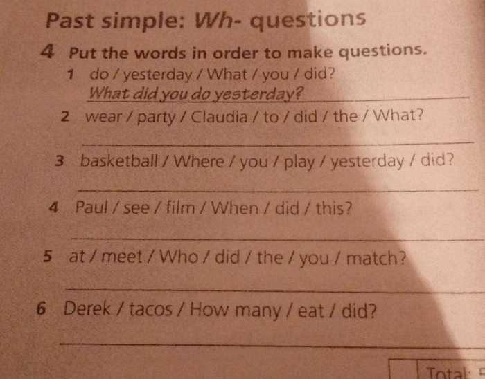 Use rhombus tqrs to answer the question